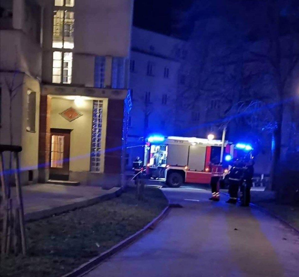 Mann (73) stirbt bei Zimmerbrand in Wien