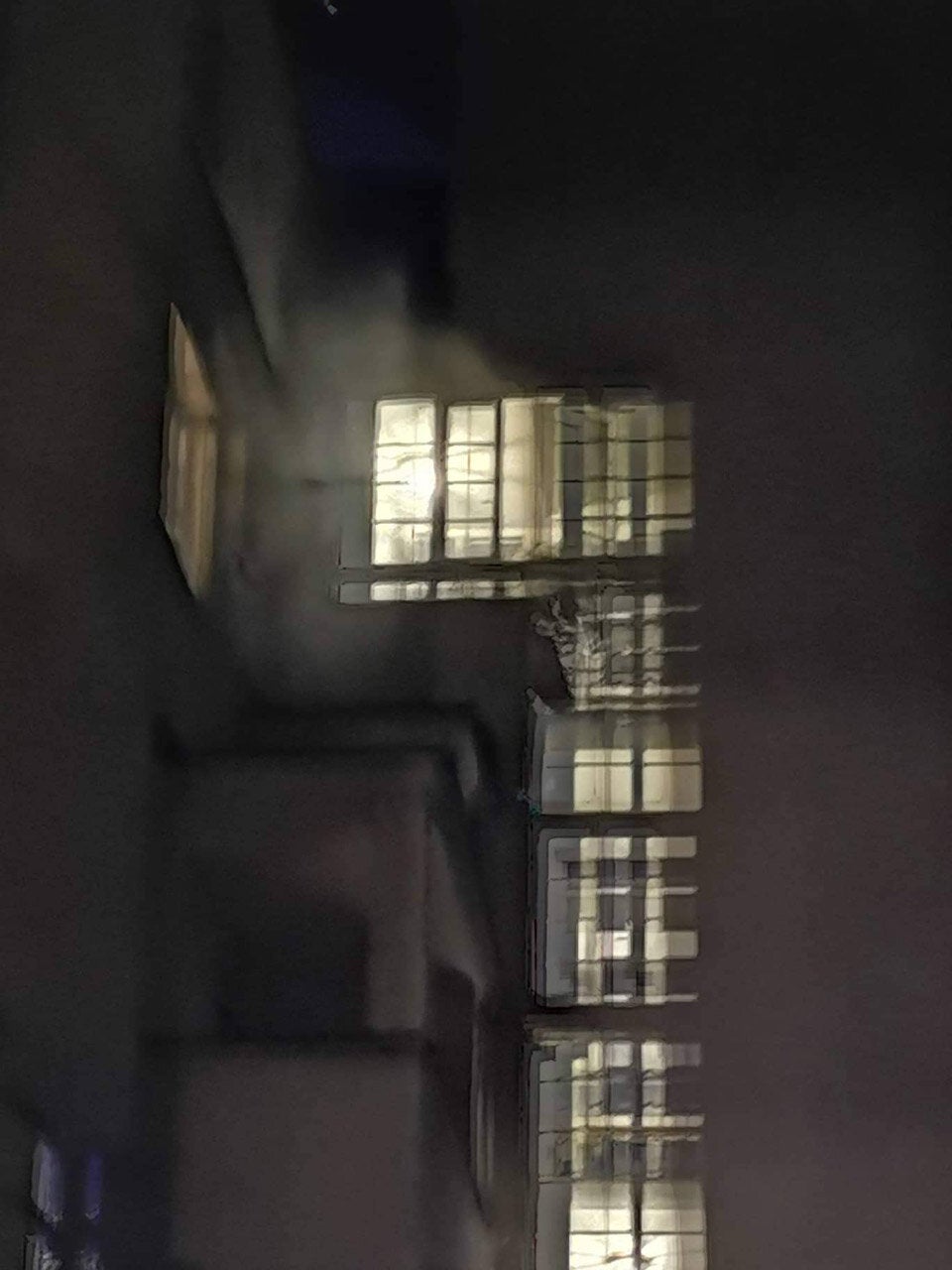 Mann (73) stirbt bei Zimmerbrand in Wien