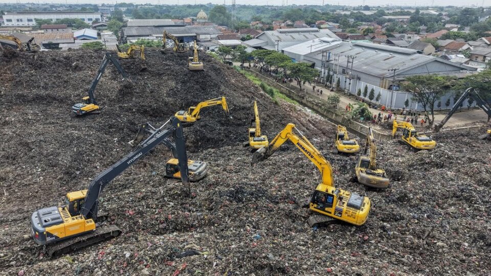 Indonesien: Mülllawine tötet mindestens fünf Menschen