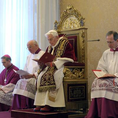 Die Bilder vom Papst-Rücktritt