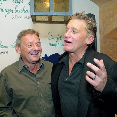 Das österreichische Society-Jahr 2011