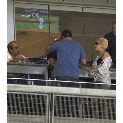 Lady Gaga: In Dessous ins Stadion