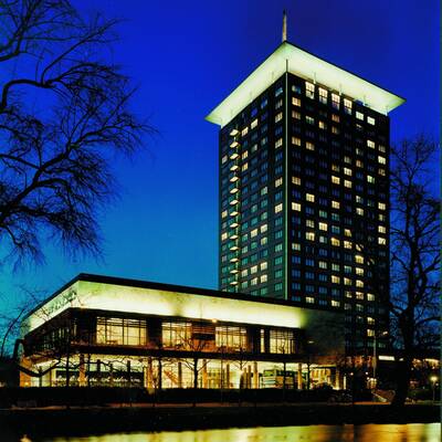 10. Hotel Silken Puerta América (Madrid)