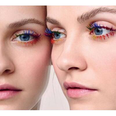 Beautytrend: Rainbow-Lashes
