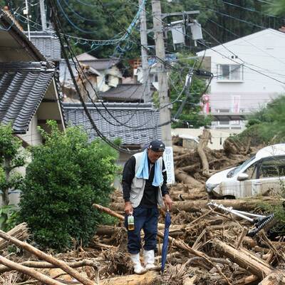 Gewaltiger Erdrutsch in Japan