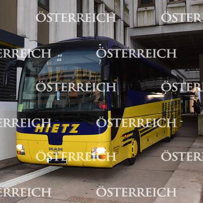 Die ersten Asyl-Familien sind angekommen