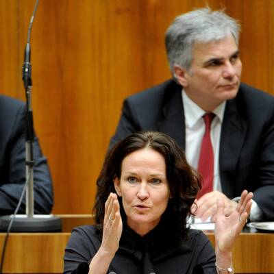 Scharfe Kritik seitens der Opposition bei der Hypo-Sondersitzung