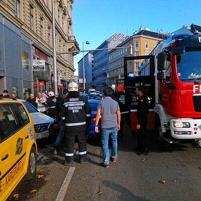 Schwerer Unfall am Wiener Karlsplatz
