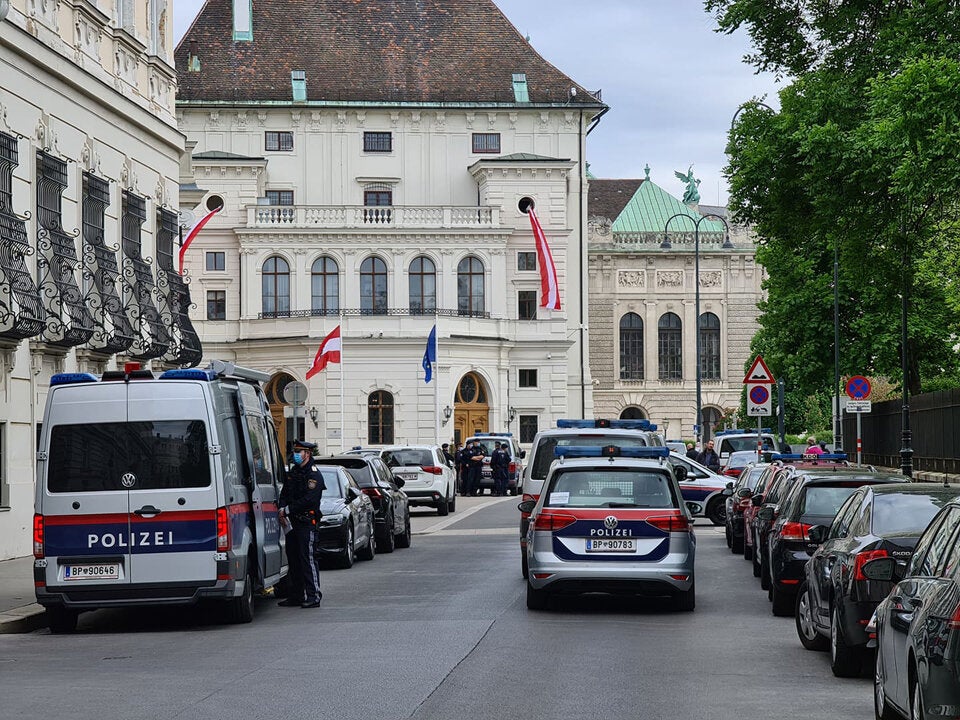 Bombendrohung gegen VdB-Büro: Täter forderte auch Geld
