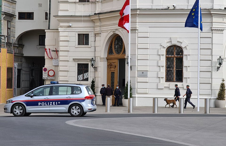Bombendrohung gegen VdB-Büro: Täter forderte auch Geld