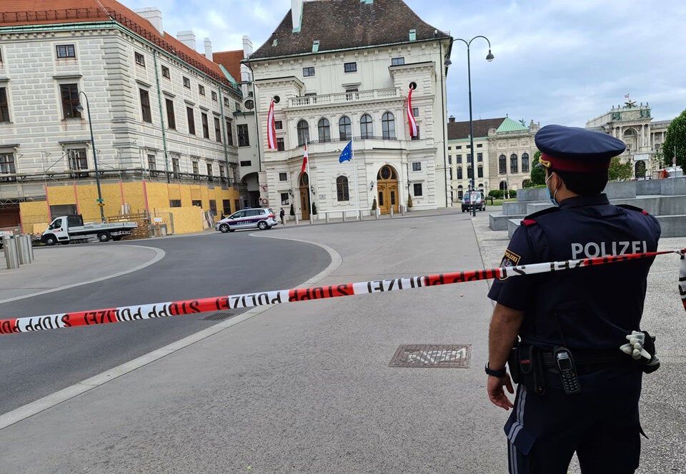 Bombendrohung gegen VdB-Büro: Täter forderte auch Geld