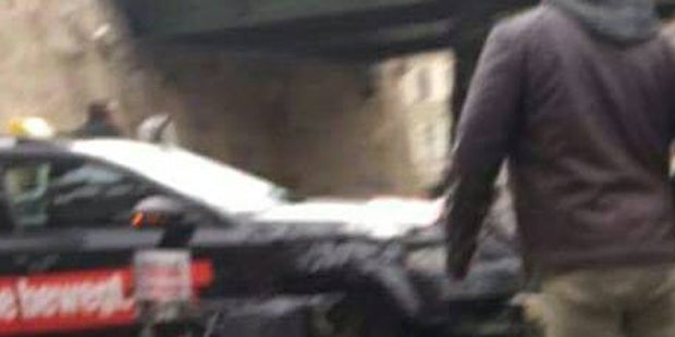 Taxi rast in Familie in Wien hernalser Gürtel