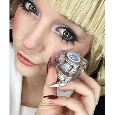 Farbige Kontaktlinsen