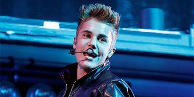 Im Urlaub entlarvt: Das ist Justin Biebers Neue!
