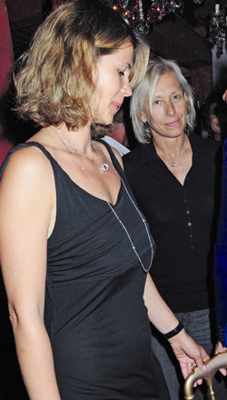 Julia Lemigova und Martina Navratilova