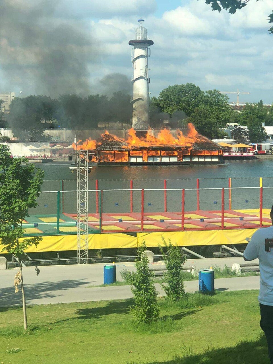 Inferno auf Donauinsel: War es Brandstiftung?