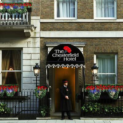 10. Corinthia Grand Hotel Royal