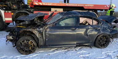Sommerreifen: Alko-Lenker &uuml;berschlug sich auf der A2