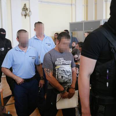 A4-Drama: Prozess gegen Schlepper begonnen