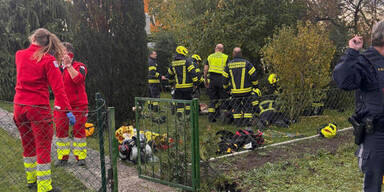 Mann f&auml;llt in Brunnen 8 Meter Trausdorf