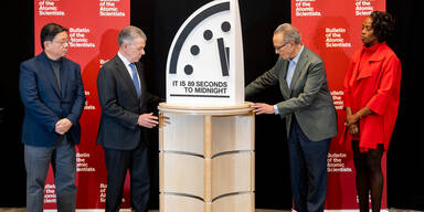 doomsday clock