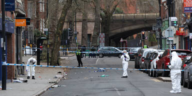 England: Mann rast in Fu&szlig;g&auml;nger