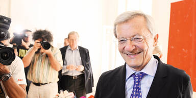 Luxus-Pensionen für 90 Ex-Politiker