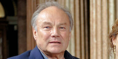 Fl&uuml;chtlings-Charity im Burgtheater