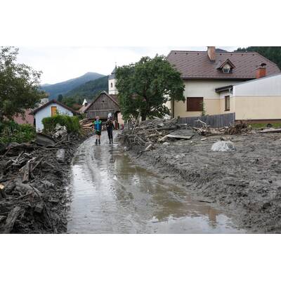 Aufräumarbeiten nach Unwetter