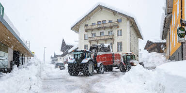 Warnstufe ROT! Jetzt &uuml;berrollt uns die Schneewalze