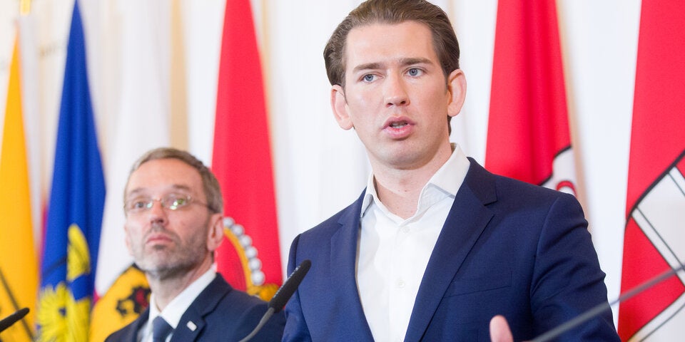 Der damalige Innenminister Herbert Kickl (FPÖ/l.) und Bundeskanzler Sebastian Kurz (ÖVP) beim Pressefoyer nach einer Sitzung des Ministerrates am Mittwoch, 27. Juni 2018, in Wien.  