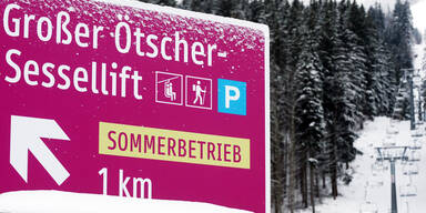 &Ouml;tscherlifte: Gr&uuml;ne zerren Land N&Ouml; vor Kadi