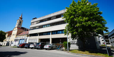 Mordversuch an Mithäftling in Stein: Lebenslang!