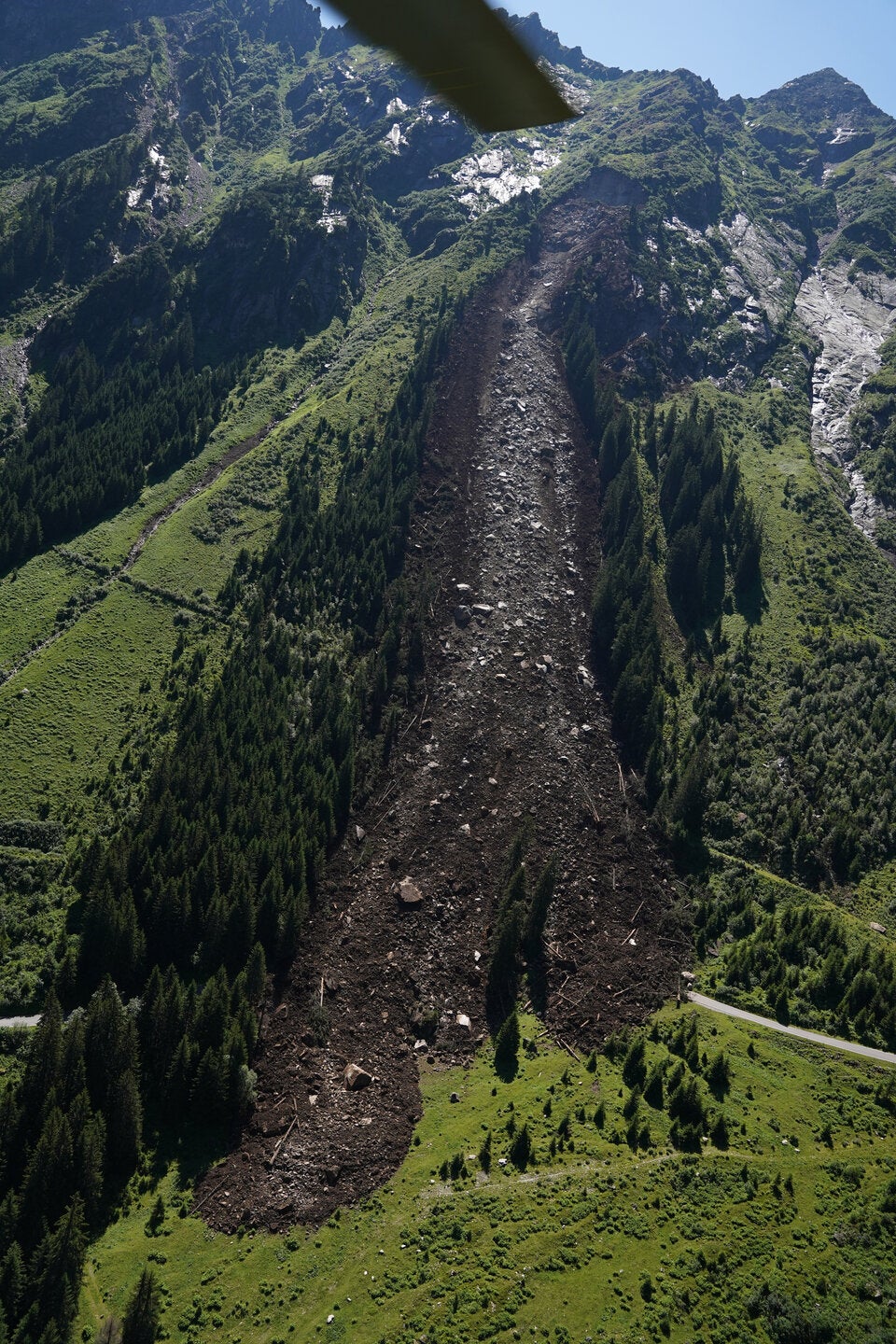 Mure verschüttet Silvretta-Hochalpenstraße