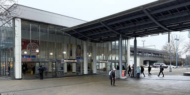 Die Stadt Wien richtet auch am Franz-Jonas-Platz in Wien-Floridsdorf eine Alkoholverbotszone ein.