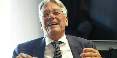 Kaiser tritt ab &ndash; Rennen um "Thronfolger" v&ouml;llig offen