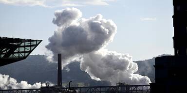 Schwerer Arbeitsunfall: Mann stirbt in voestalpine-Werk