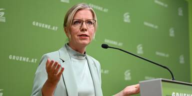 "Umfassend unt&auml;tig!" Scharfe Attacke gegen die Regierung