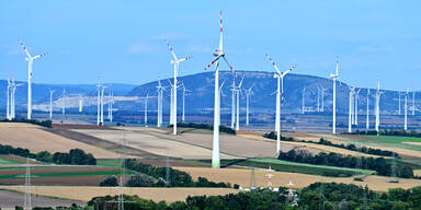 Starker Gegenwind gegen geplantes Windkraftprojekt in Herzogenburg