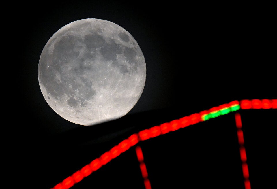 Himmelsspektakel: Supermond strahlt über Österreich