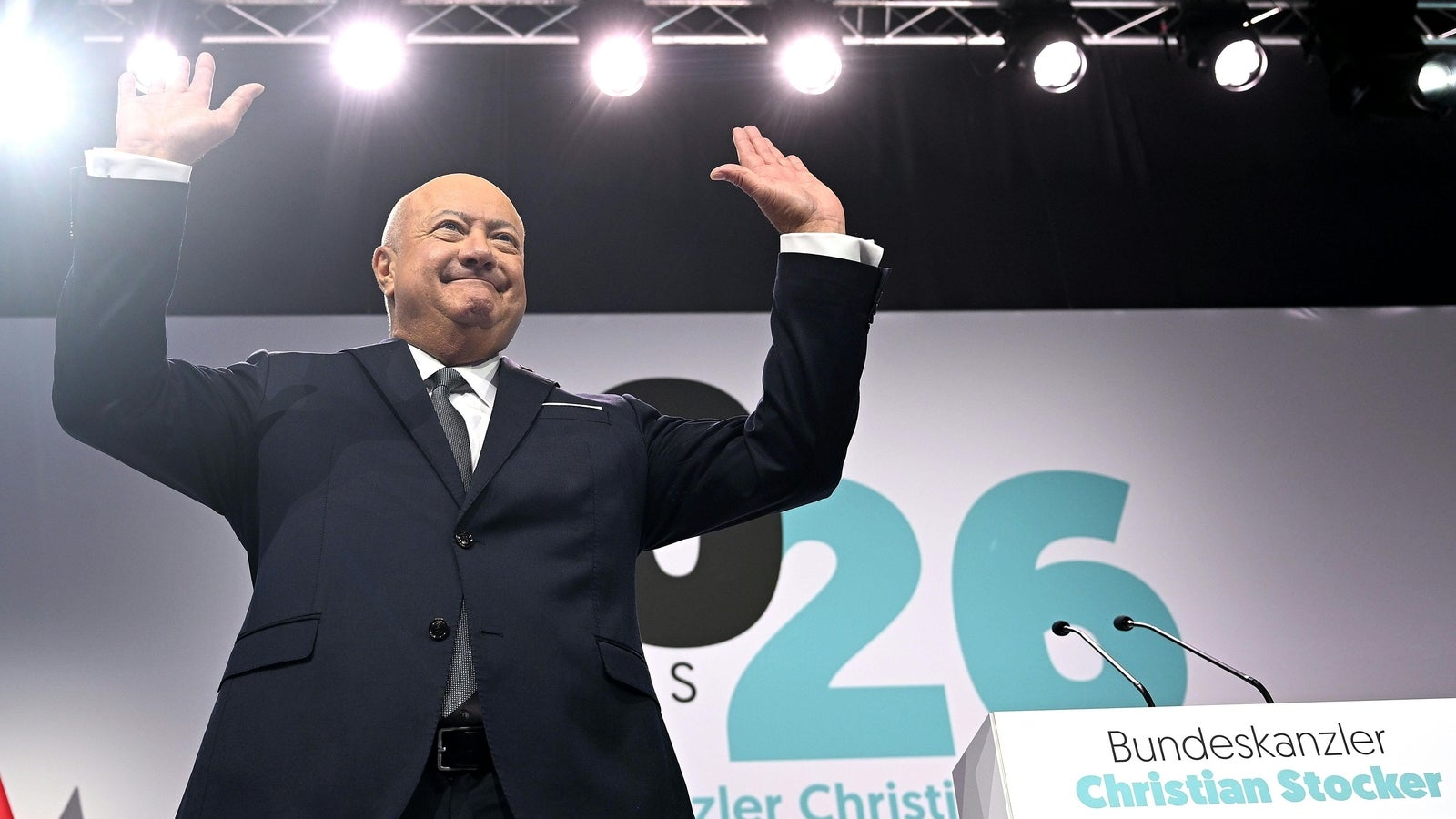 Plus 4 %: Umfrage-Boost für ÖVP nach Kanzler-Rede Kép