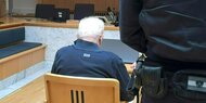 Ehefrau (70) und Sohn (41) erstochen: Lebenslang für Doppelmörder