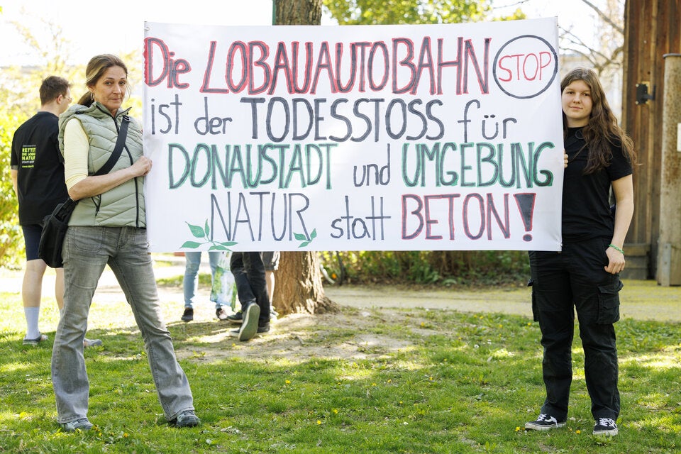 Lobau-Tunnel - Demonstration von Anrainer- und Umweltinitiativen