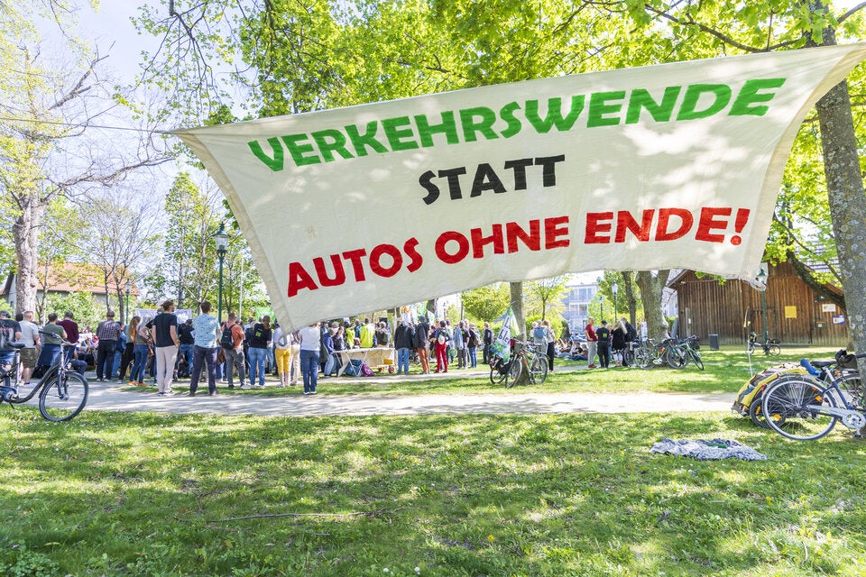 Lobau-Tunnel - Demonstration von Anrainer- und Umweltinitiativen