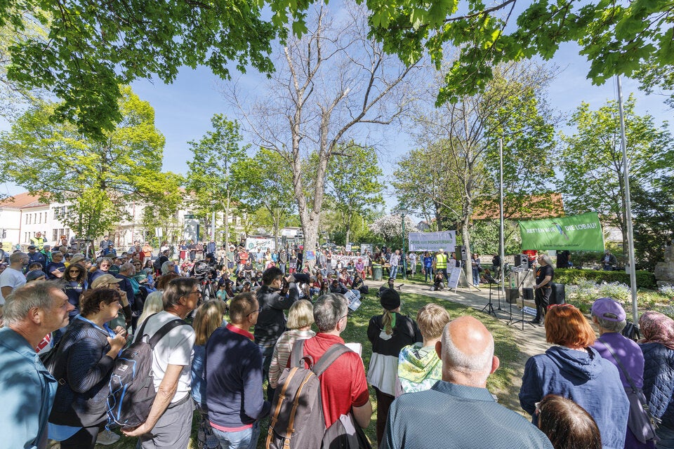 Lobau-Tunnel - Demonstration von Anrainer- und Umweltinitiativen