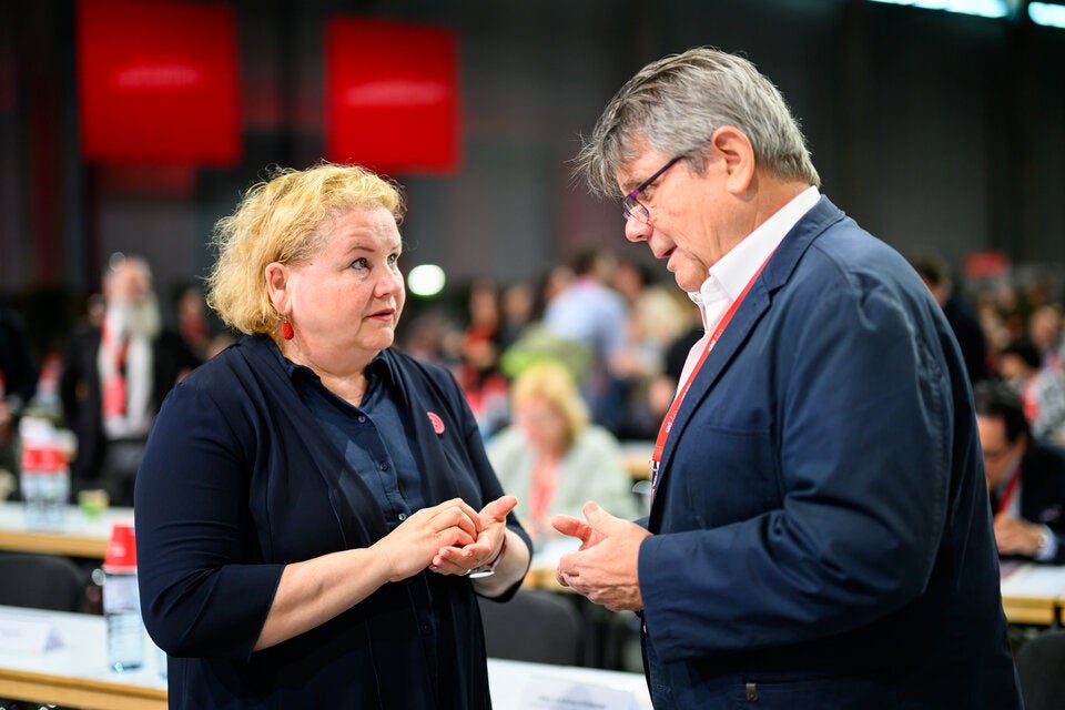 Gesundheitsministerin Korinna Schumann (SPÖ) und Wolfgang Katzian (SPÖ)