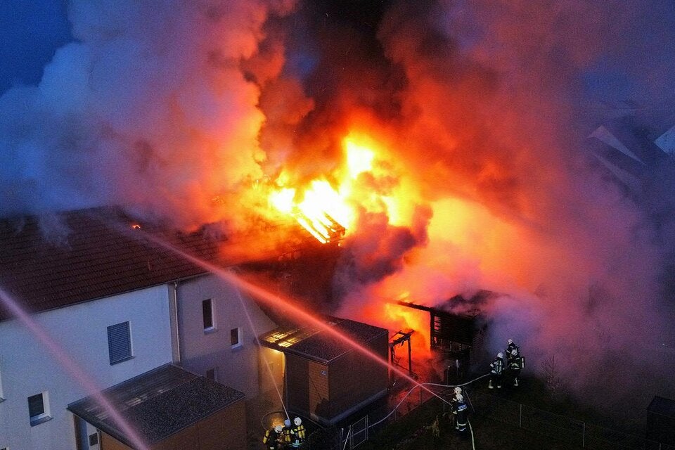 Feuer-Inferno in Thaya: Baby mit 2 Monaten gerettet!