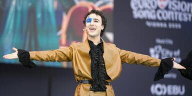 Cosmo beim ESC-Opening