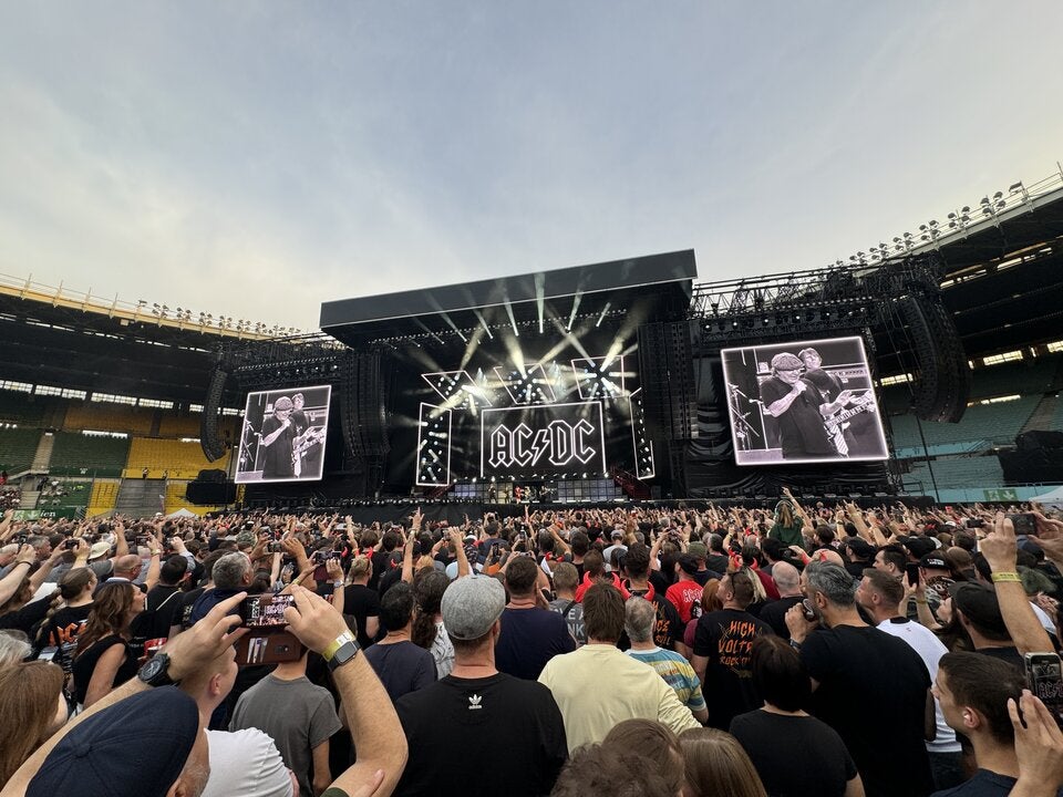 Tour-Drama bei AC/DC: Gitarrist musste ins Krankenhaus