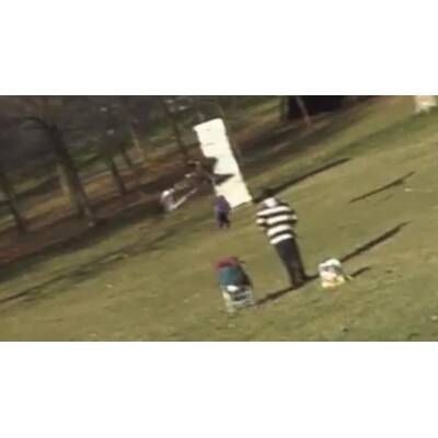  Die Horror-Attacke ereignete sich in einem Park in Kanada.